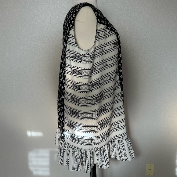 ASOS BLACK & WHITE PRINTED OVERSIZED TANK TOP - Picture 3 of 6